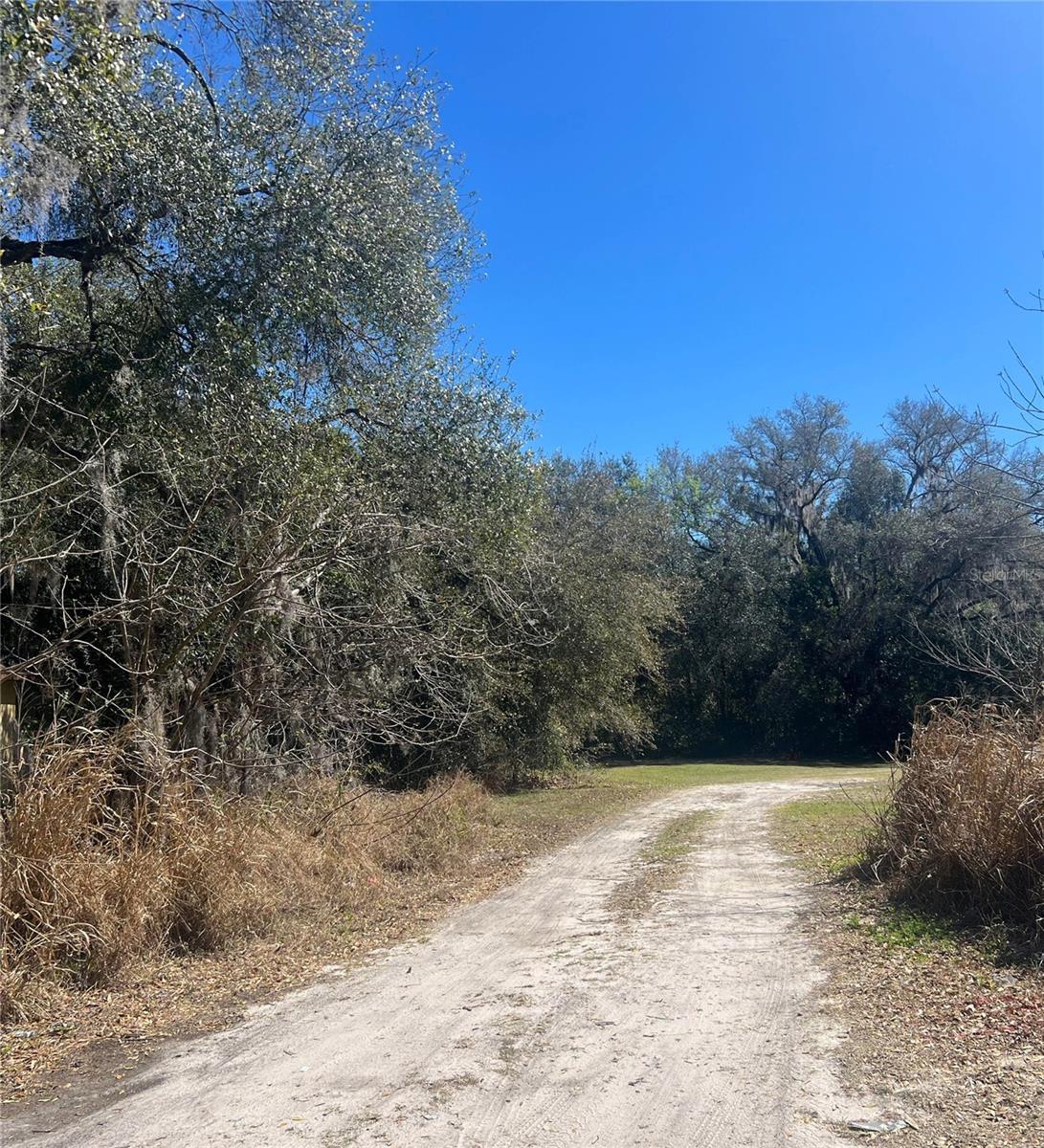 Listing Details for Stinson Street 00, LEESBURG, FL 34748