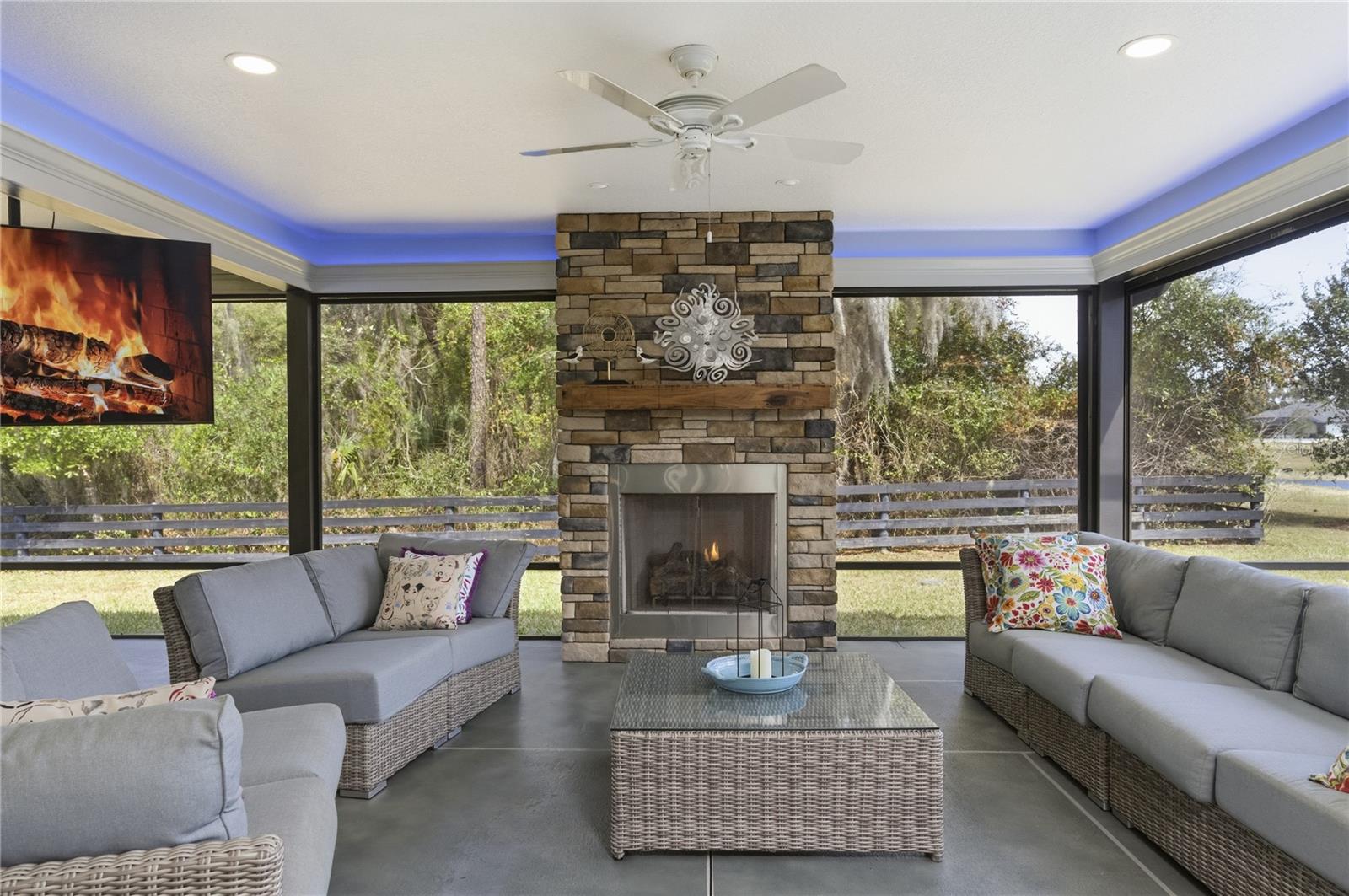 Image 13 of 40 For 4788 Rostas Way