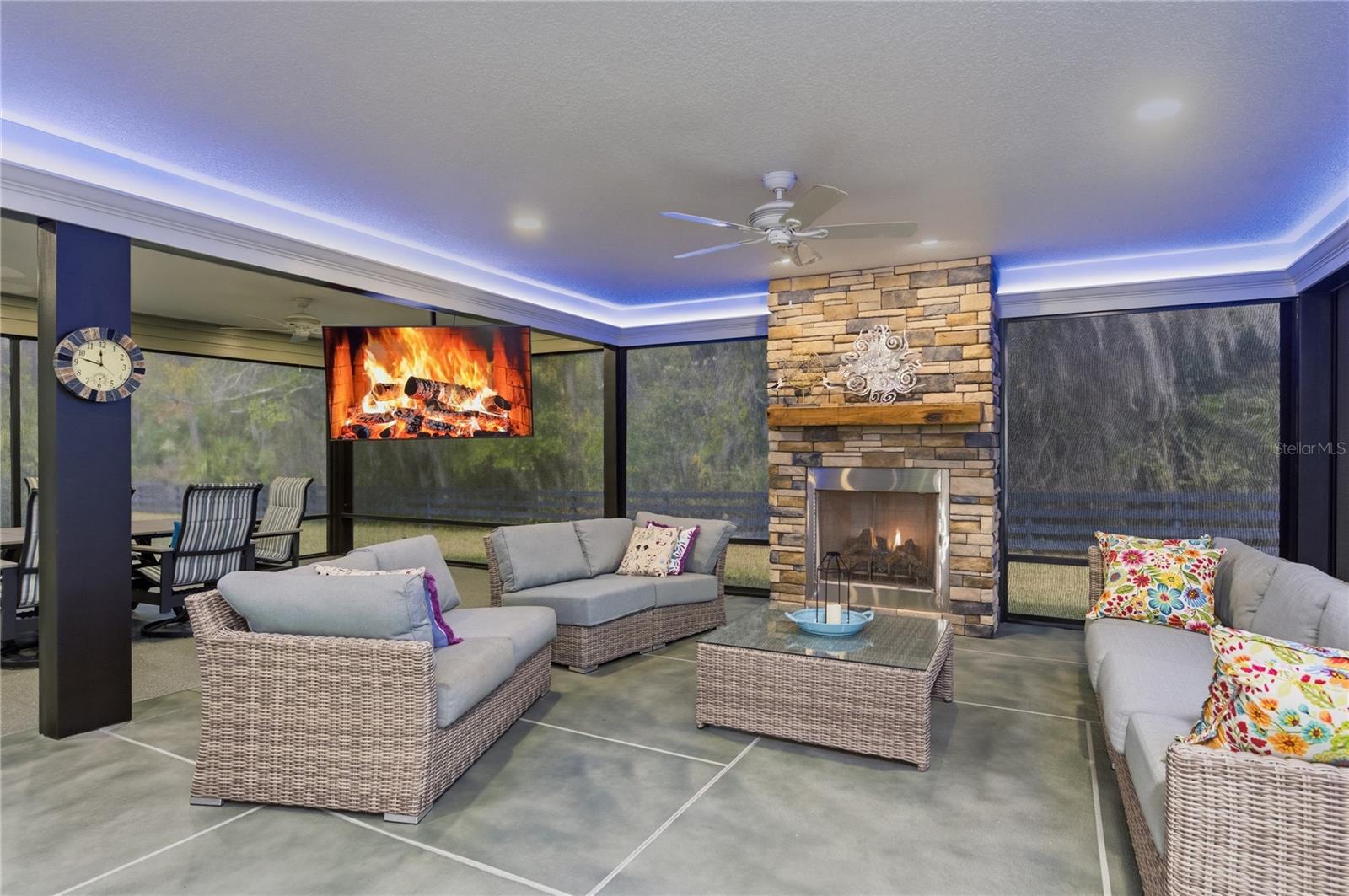 Image 15 of 40 For 4788 Rostas Way