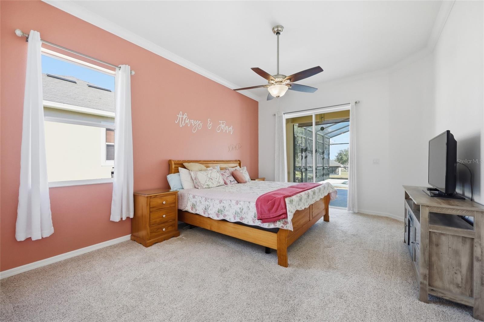 Image 19 of 54 For 3027 Chavez Avenue