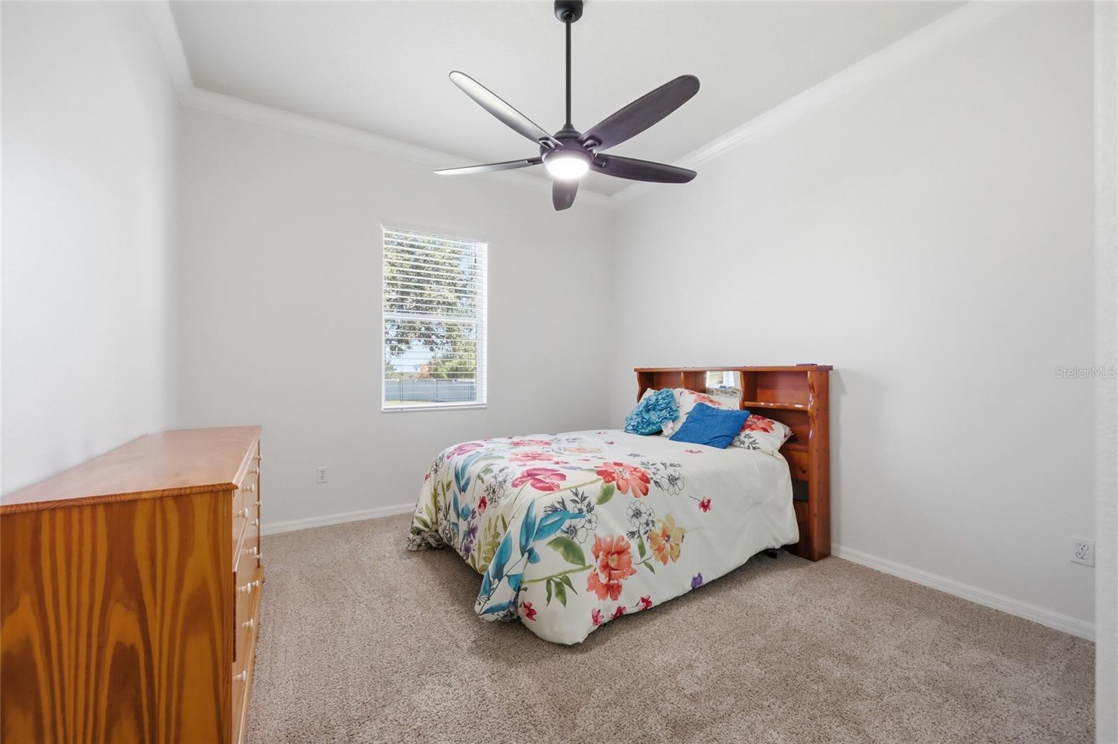 Image 24 of 54 For 3027 Chavez Avenue