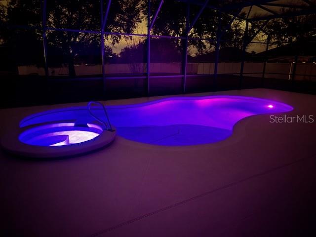 Image 38 of 54 For 3027 Chavez Avenue