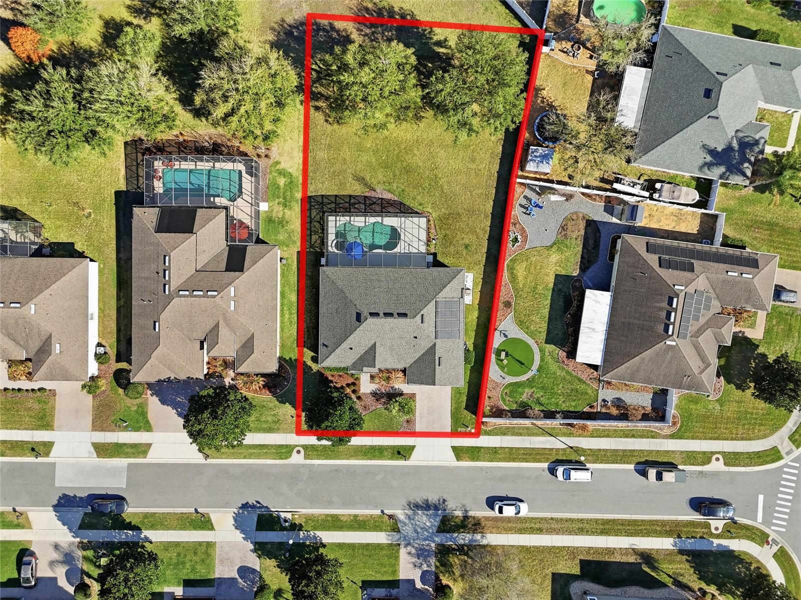 Image 42 of 54 For 3027 Chavez Avenue