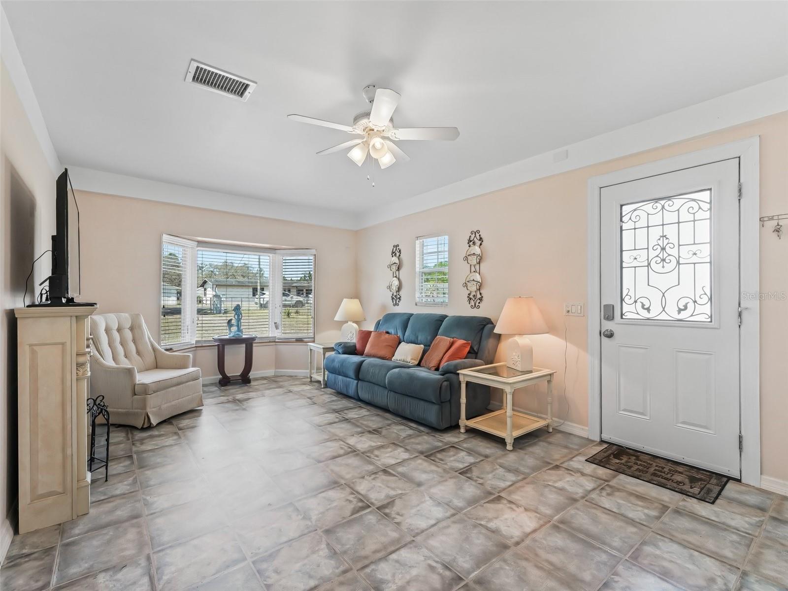 Image 5 of 56 For 34826 Learn Road