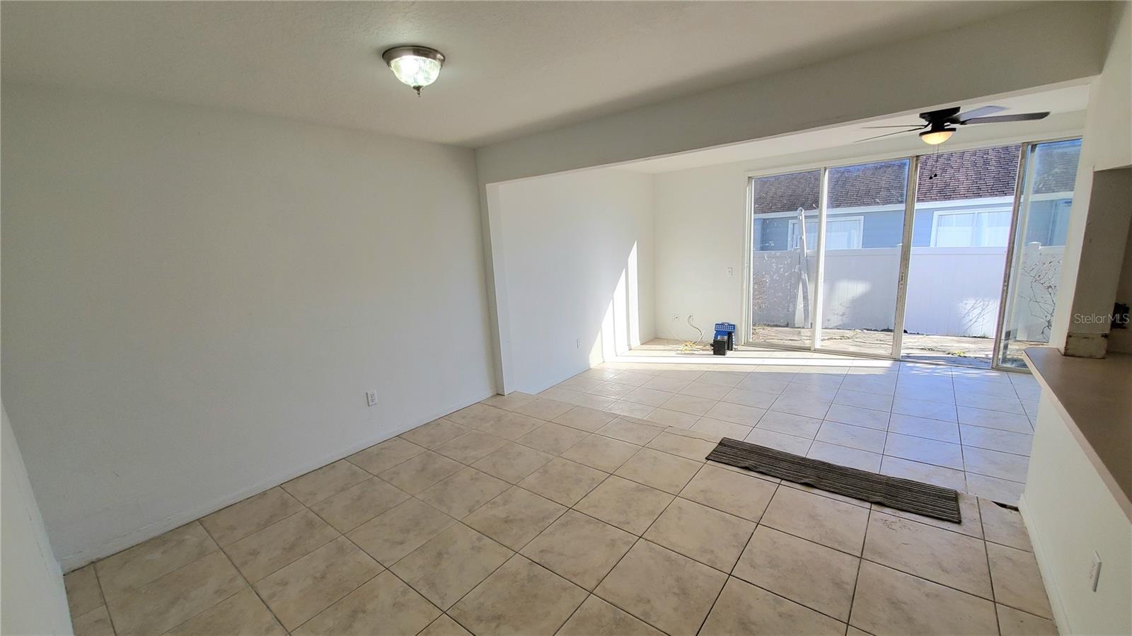 Image 10 of 32 For 225 Mango Drive