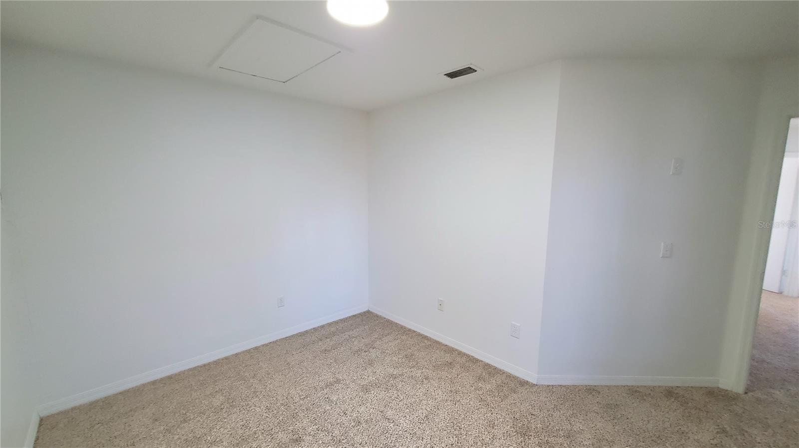 Image 18 of 32 For 225 Mango Drive