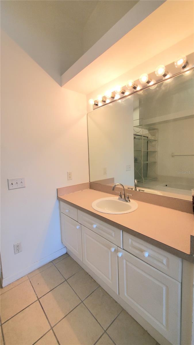 Image 30 of 32 For 225 Mango Drive