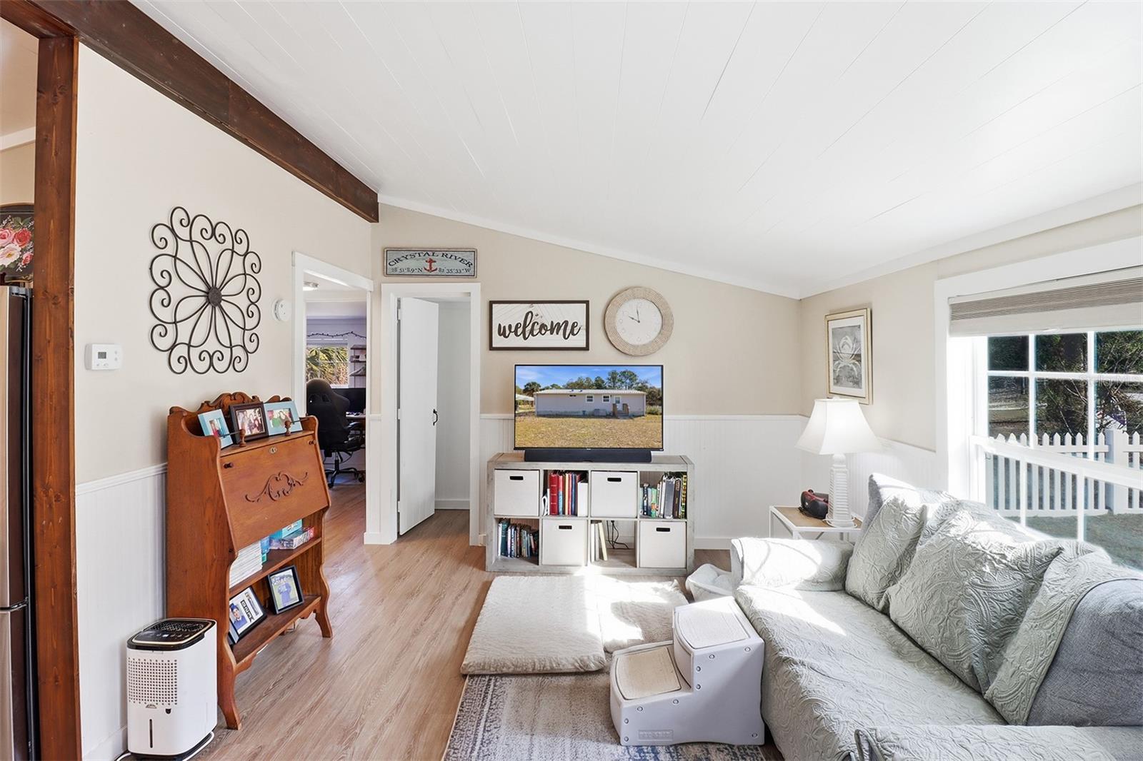 Image 21 of 45 For 9510 Eventide Point