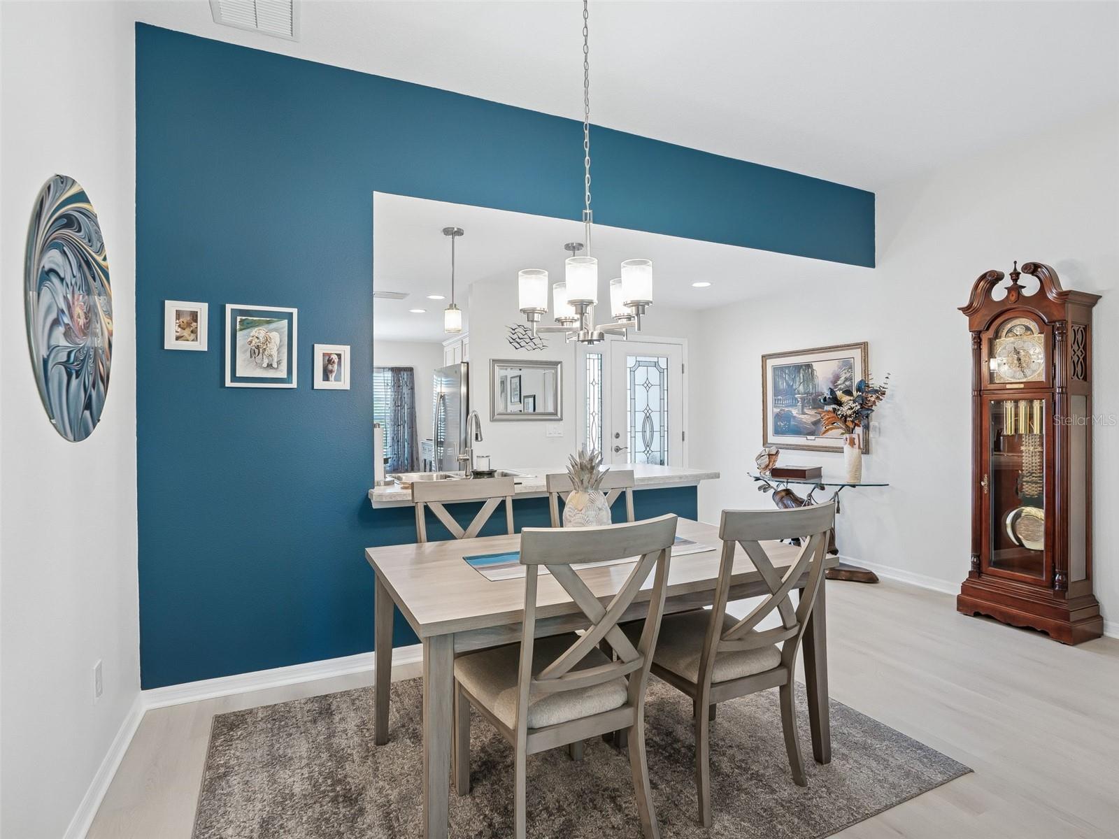 Image 19 of 57 For 4515 Leschak Lane