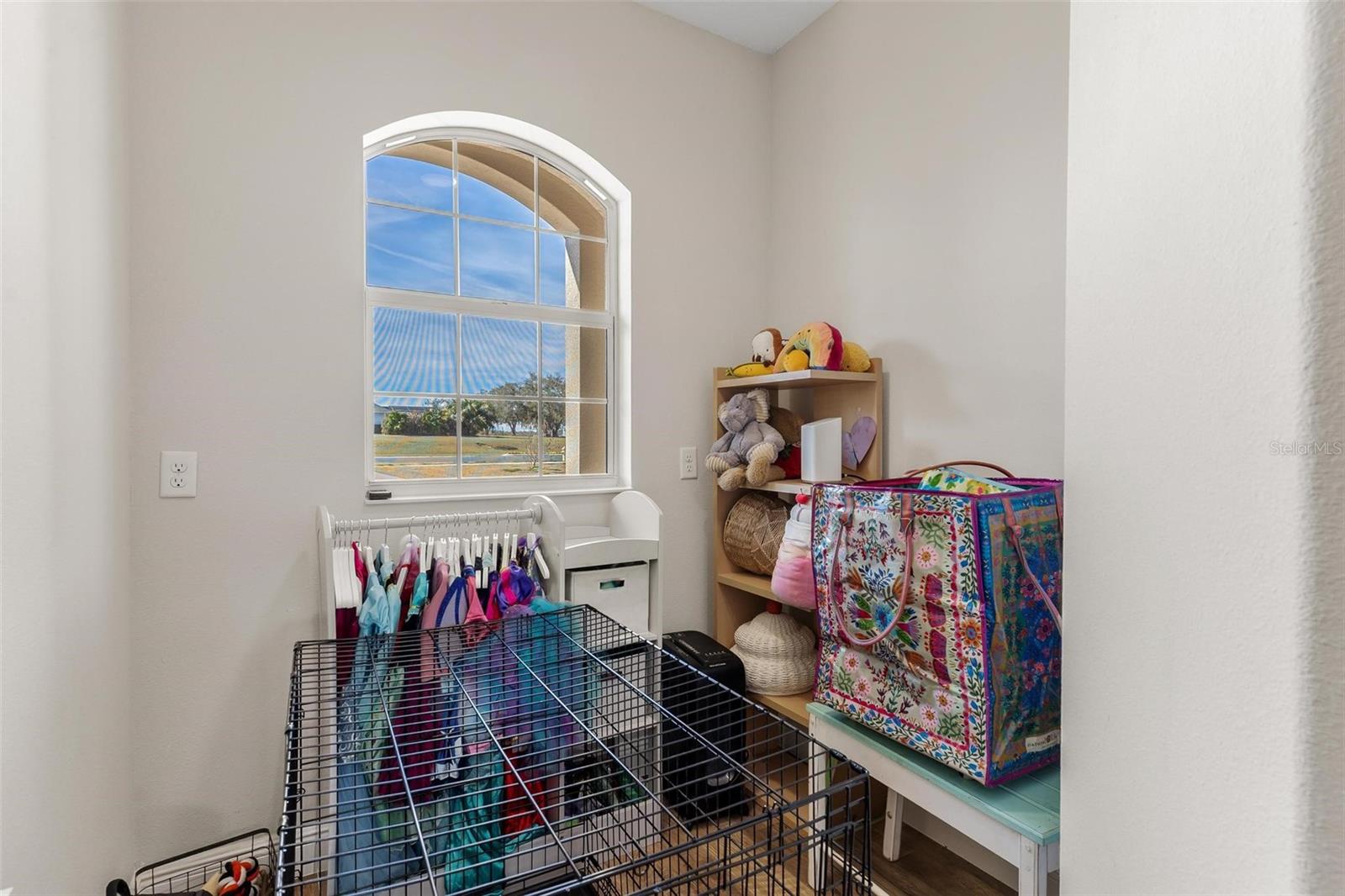 Image 26 of 60 For 39634 Grove Heights