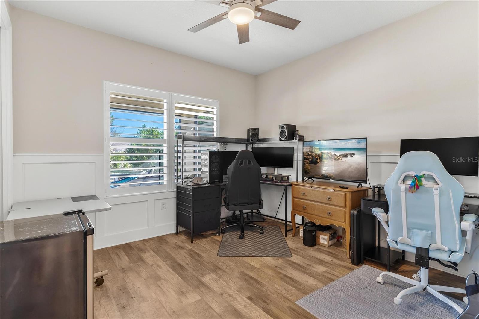 Image 42 of 60 For 39634 Grove Heights