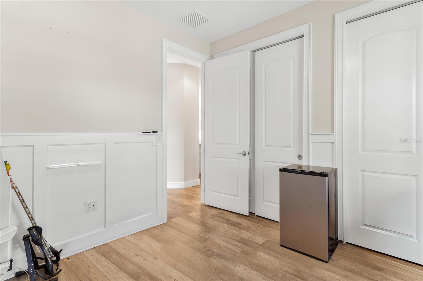 Image 43 of 60 For 39634 Grove Heights