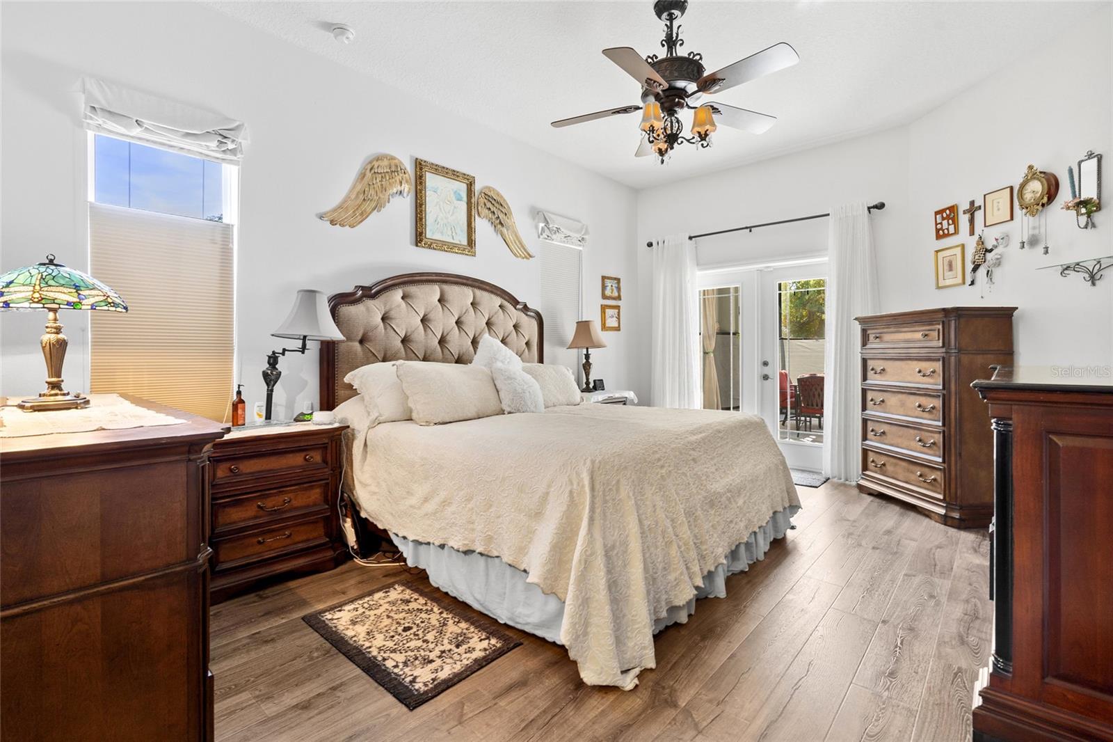 Image 28 of 53 For 5121 Aurora Drive