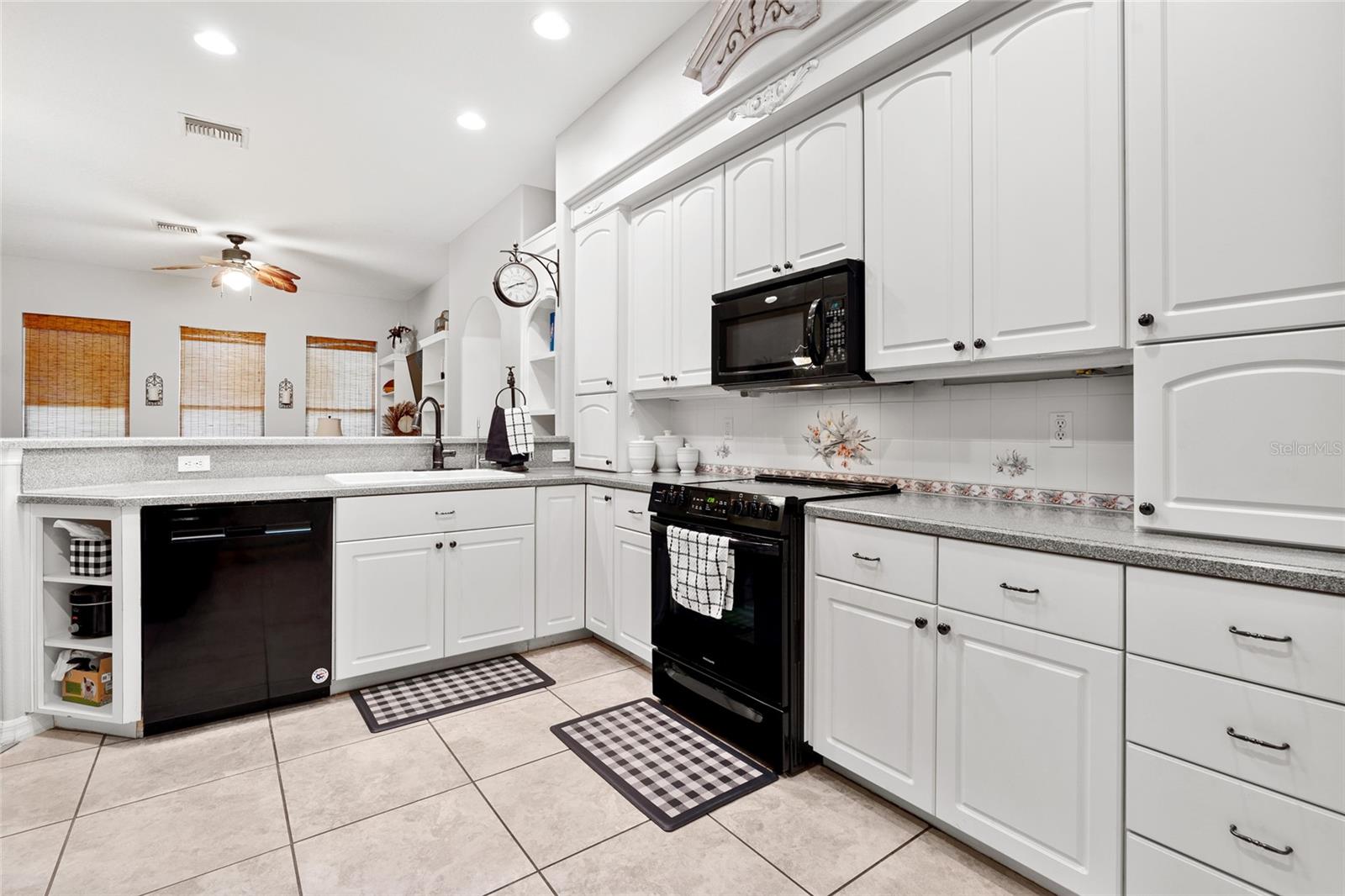 Image 50 of 53 For 5121 Aurora Drive