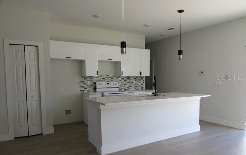 Image 4 of 15 For 10 Fisher Loop