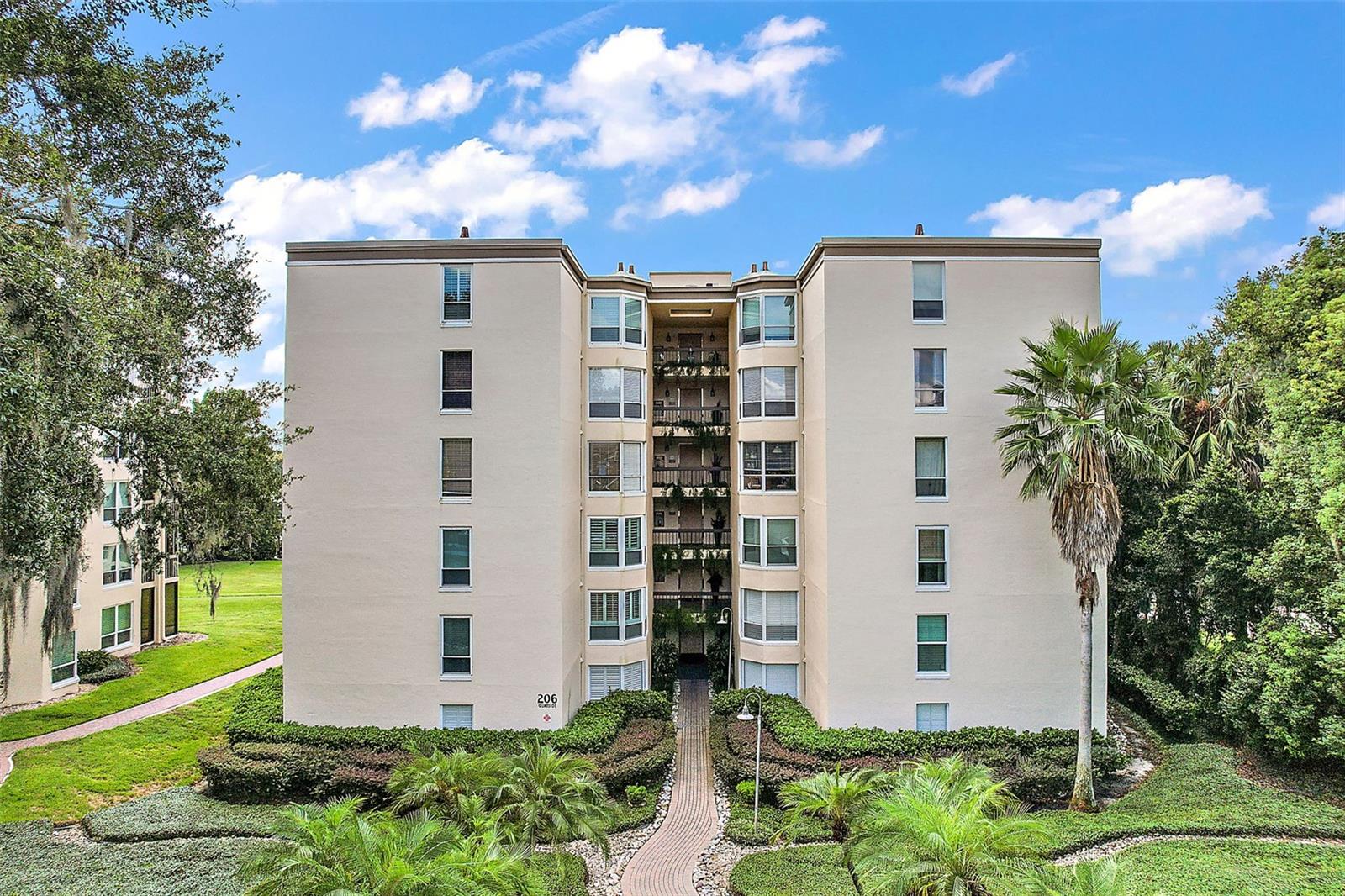 Image 2 of 53 For 206 Quayside Circle 302