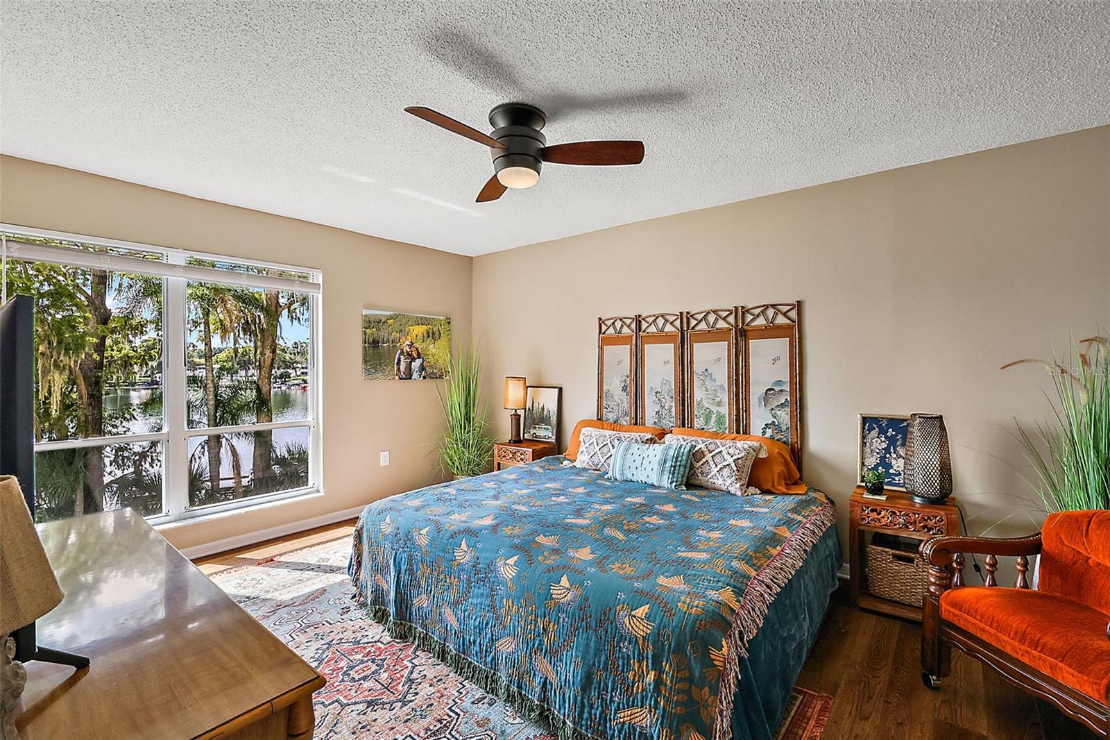 Image 31 of 53 For 206 Quayside Circle 302