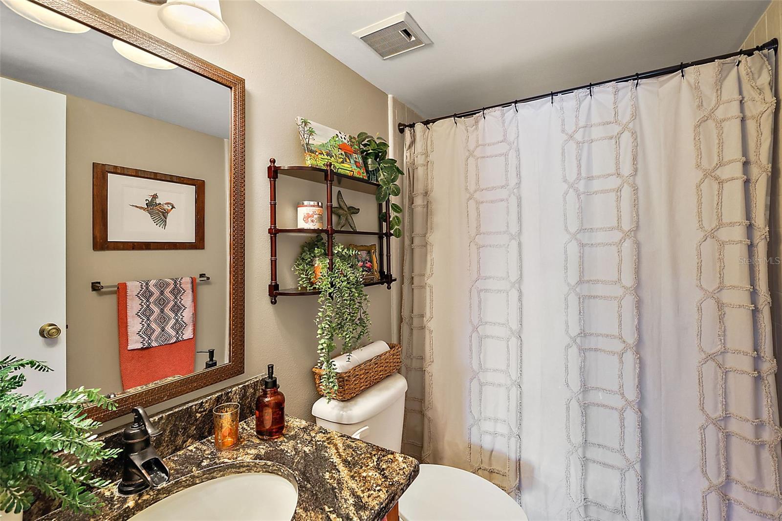 Image 40 of 53 For 206 Quayside Circle 302