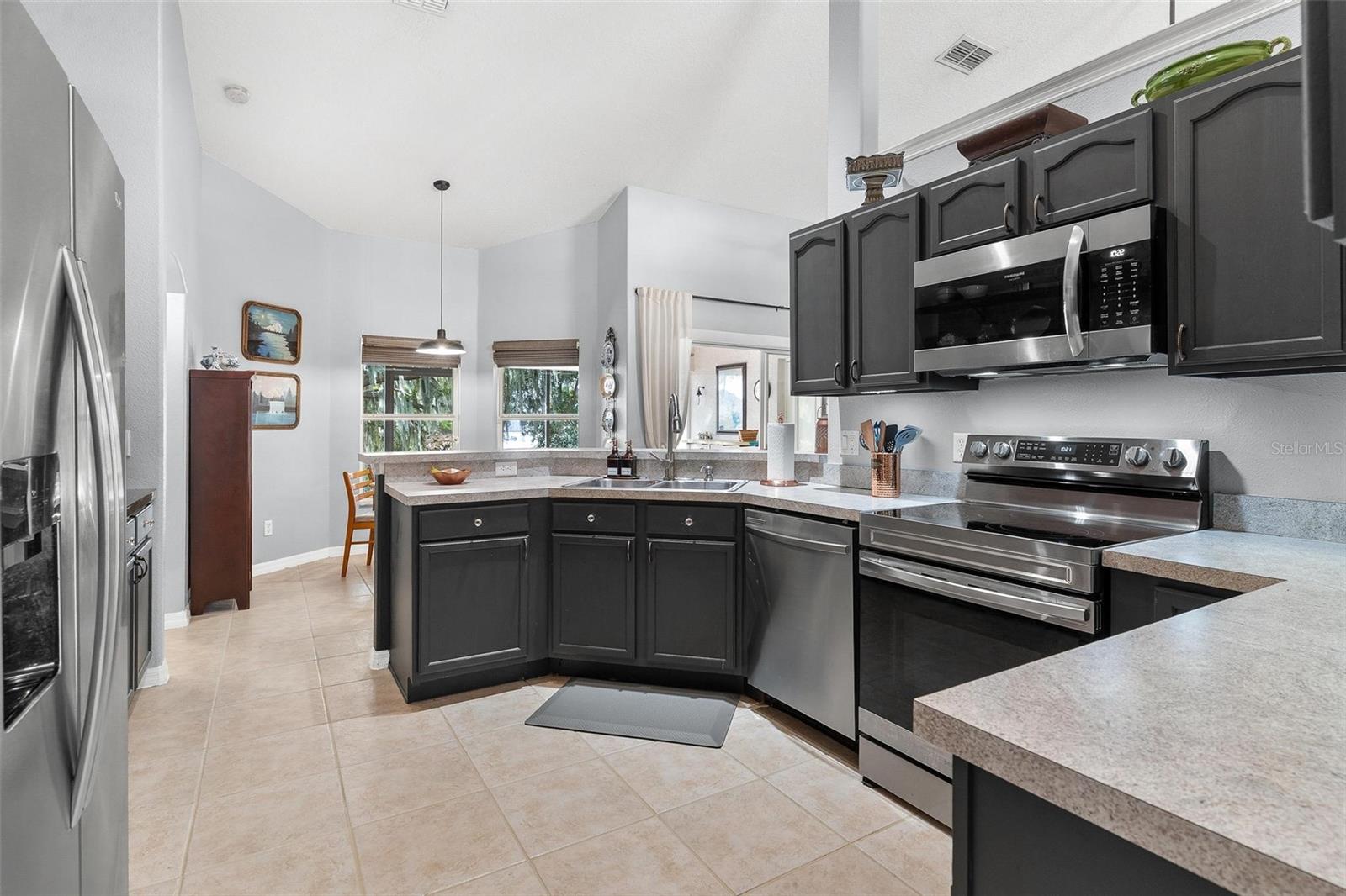 Image 13 of 59 For 3130 Bulkley Place