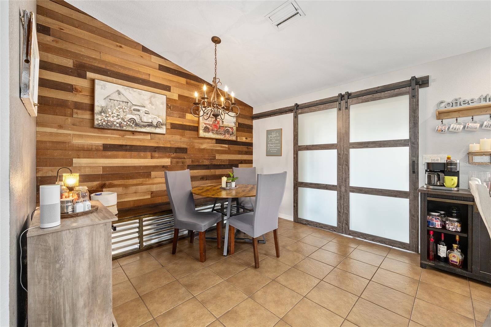 Image 10 of 39 For 10058 125th Street