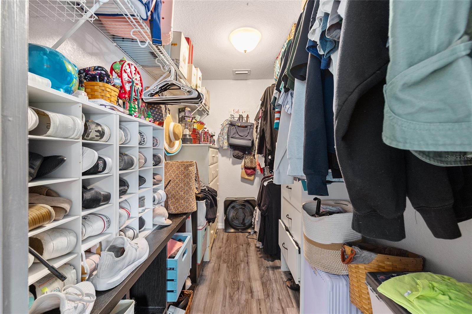 Image 22 of 39 For 10058 125th Street