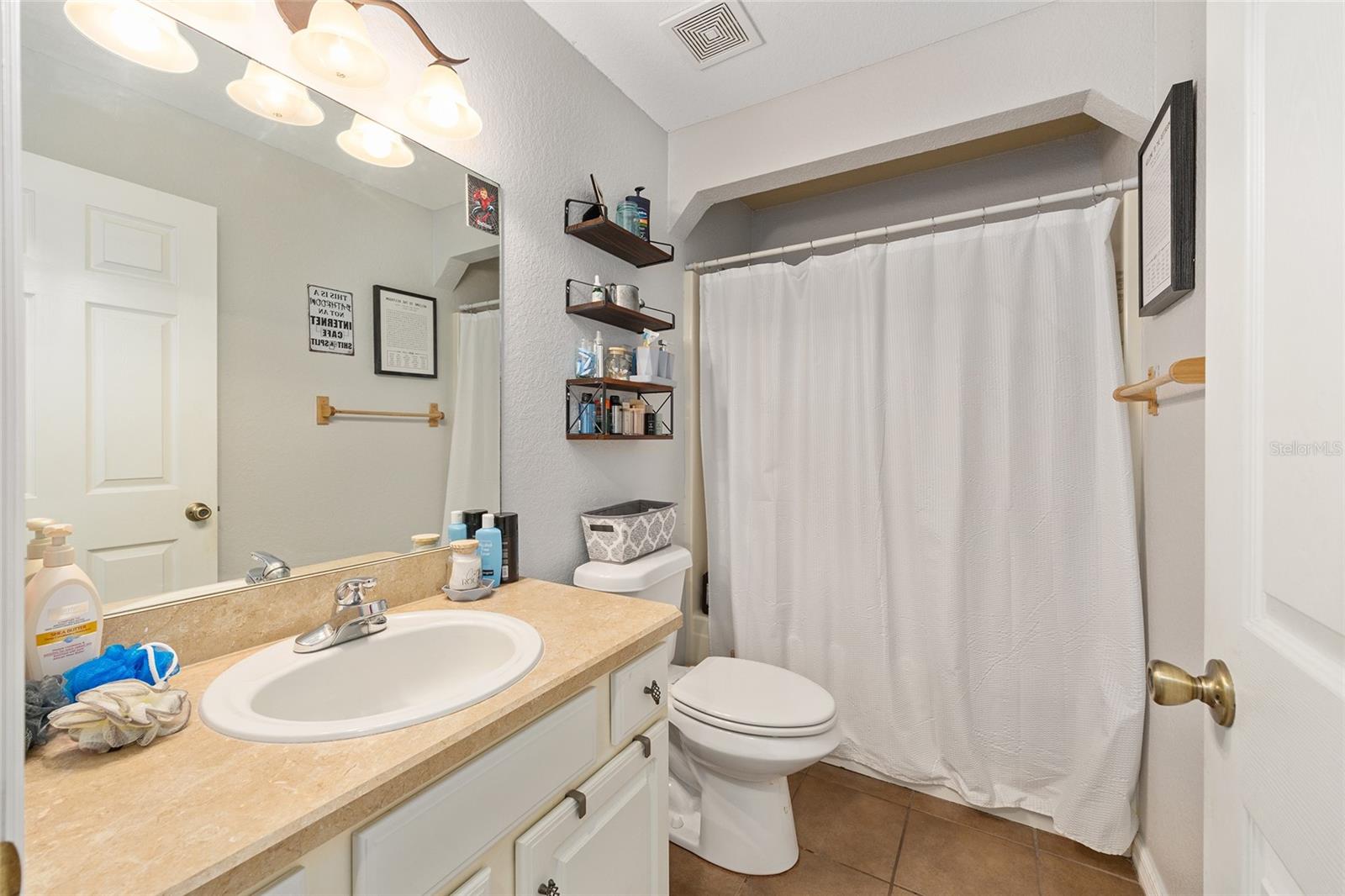 Image 25 of 39 For 10058 125th Street