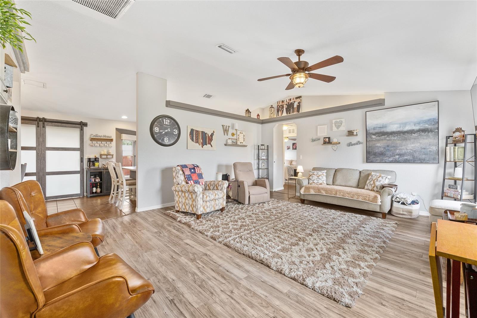 Image 6 of 39 For 10058 125th Street