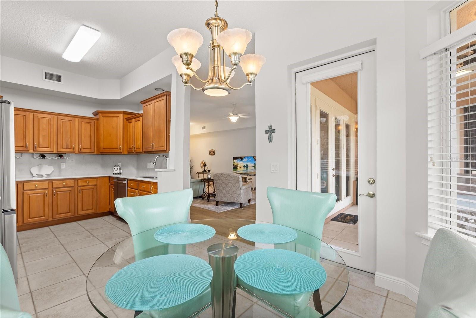 Image 11 of 32 For 102 Camino Real Boulevard 102