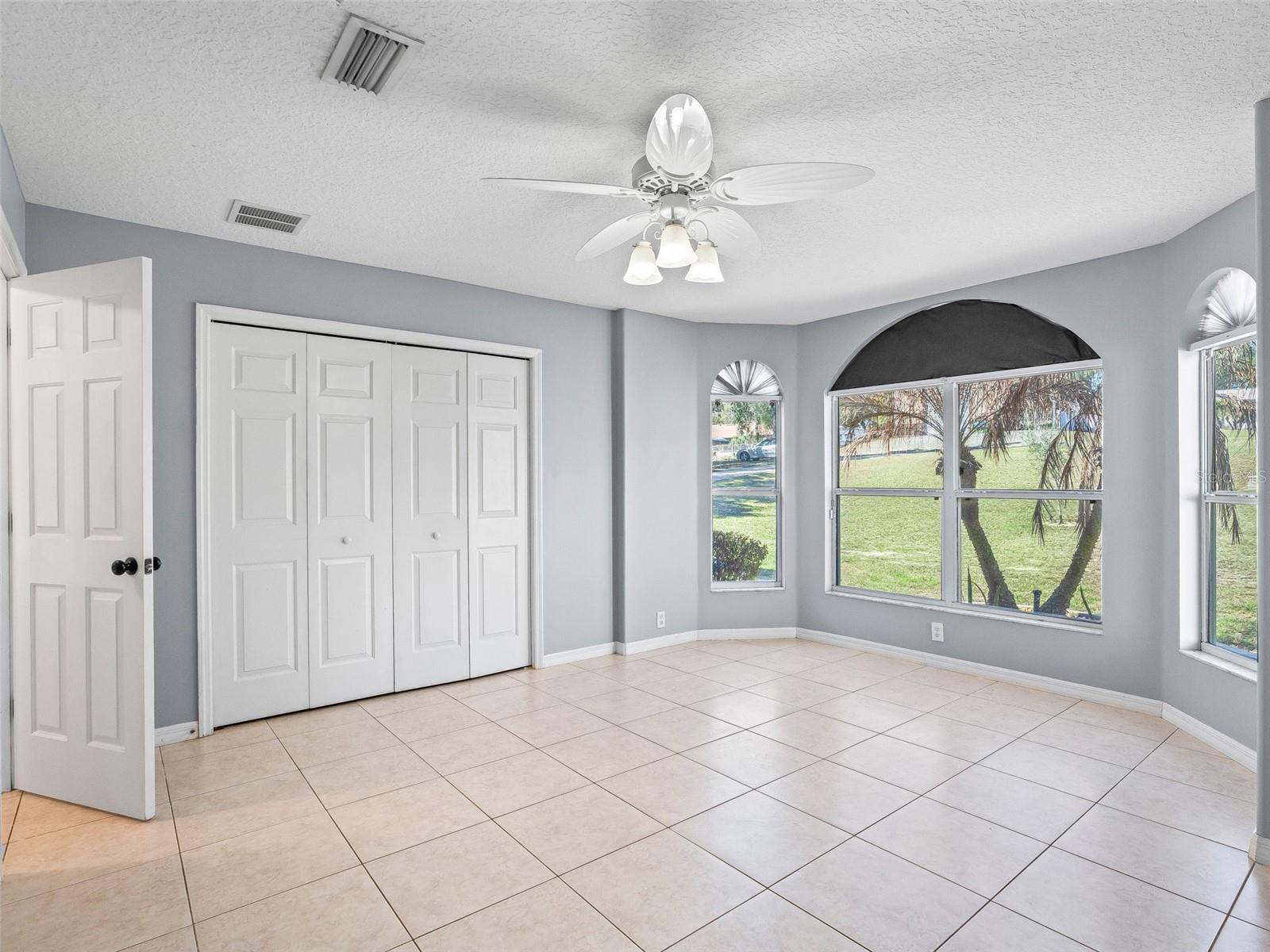 Image 29 of 56 For 3924 Woodpecker Drive