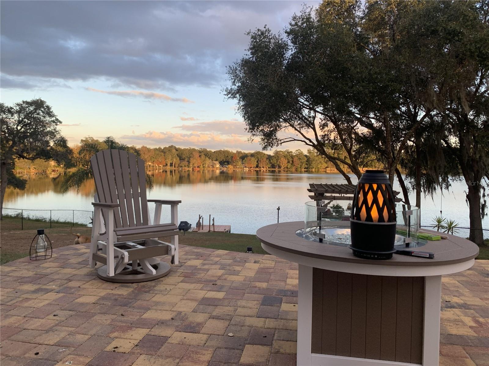 Image 3 of 56 For 3924 Woodpecker Drive