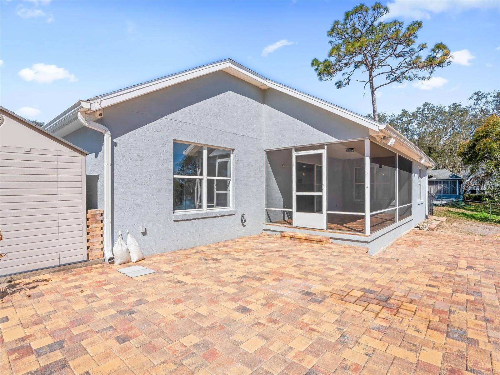 Image 37 of 56 For 3924 Woodpecker Drive