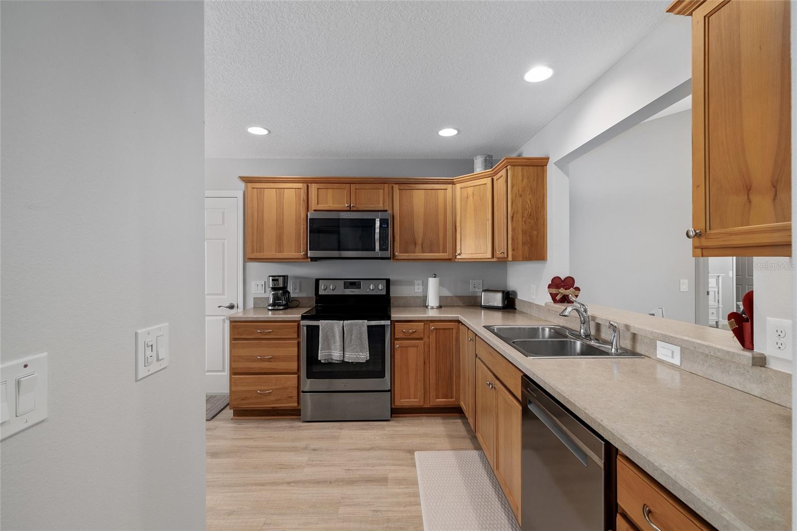 Image 12 of 40 For 3094 Brine Way