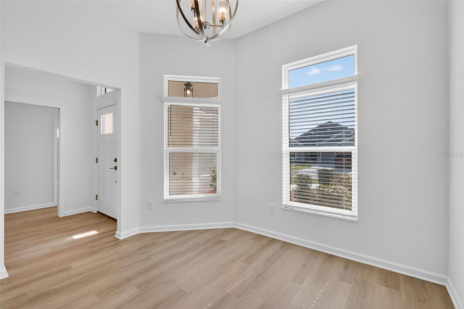 Image 13 of 62 For 6672 Garner Path