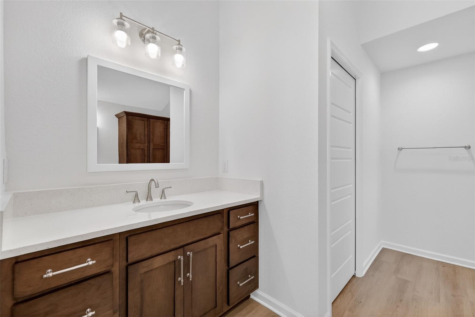 Image 29 of 62 For 6672 Garner Path