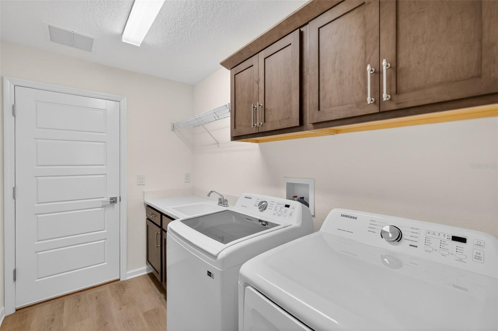 Image 42 of 62 For 6672 Garner Path