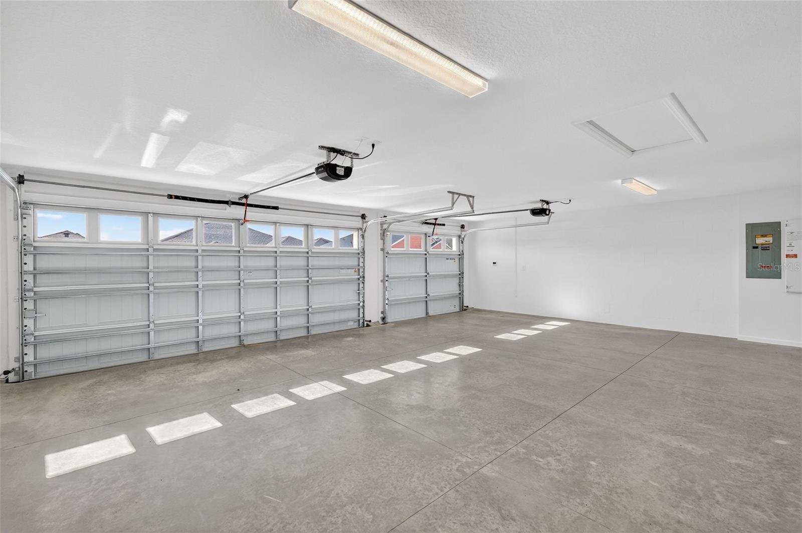 Image 43 of 62 For 6672 Garner Path