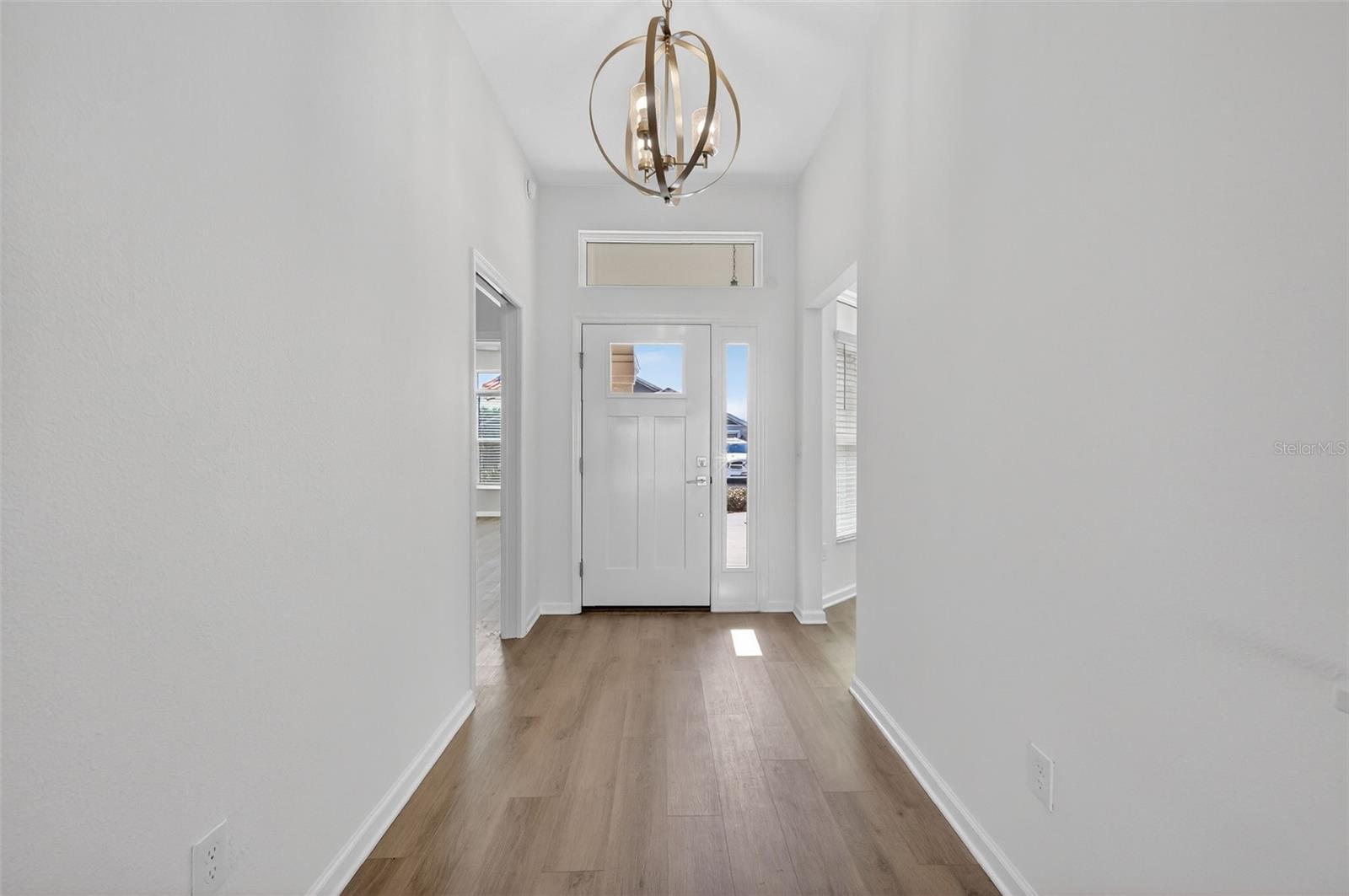 Image 5 of 62 For 6672 Garner Path