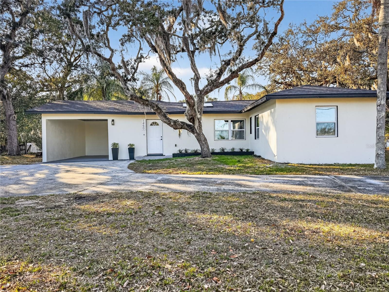 Image 24 of 28 For 1450 Park Avenue