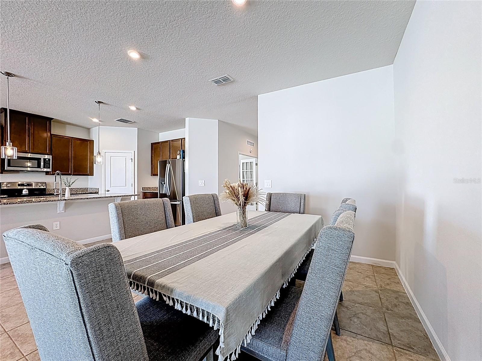 Image 15 of 56 For 535 Rominger Loop