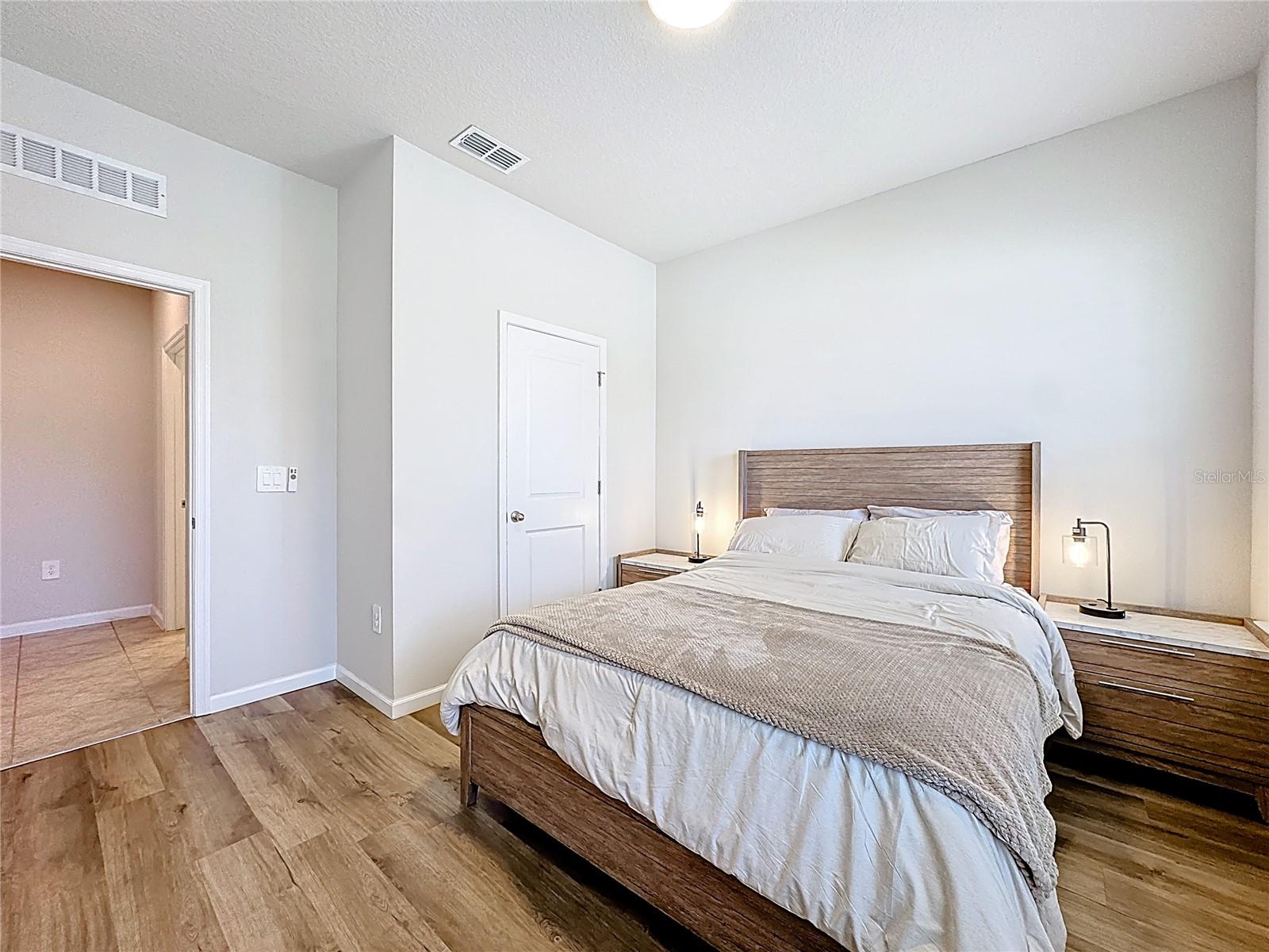 Image 20 of 56 For 535 Rominger Loop