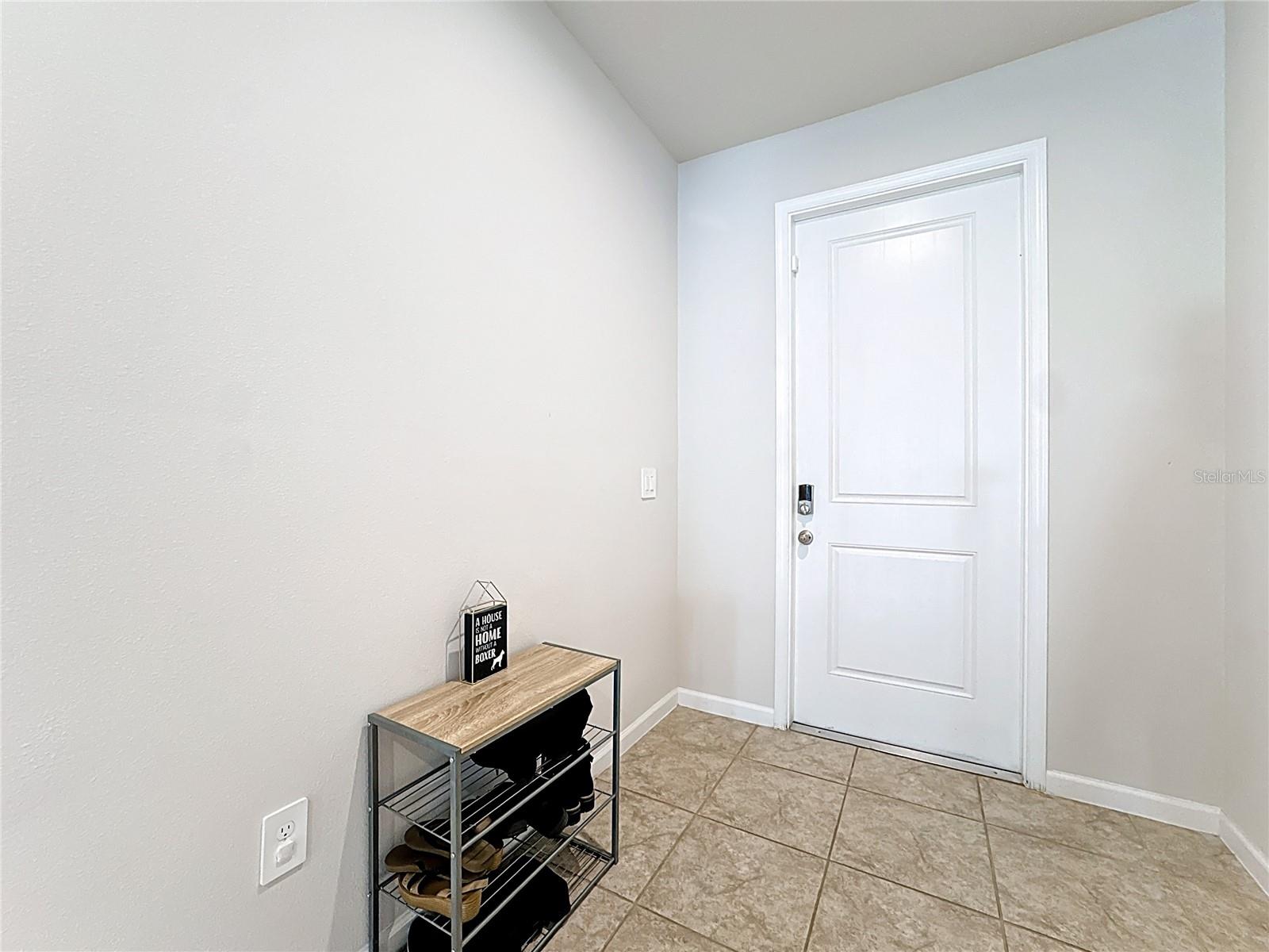 Image 8 of 56 For 535 Rominger Loop