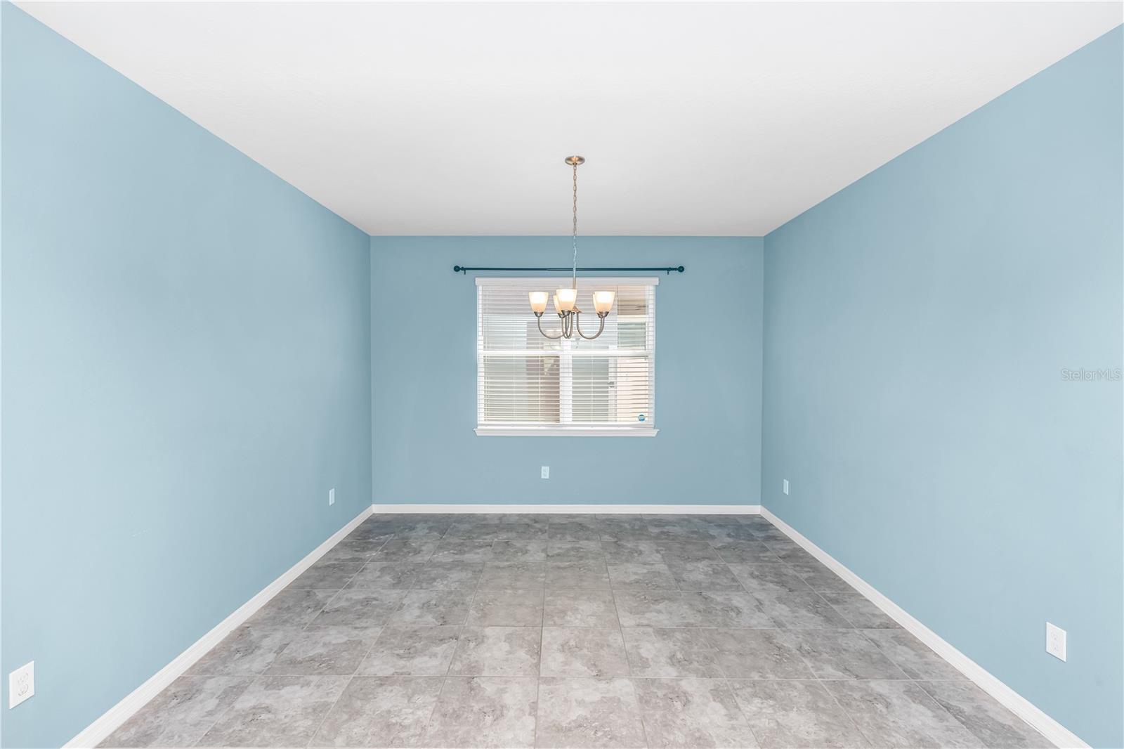 Image 14 of 70 For 3427 Stonegate Drive