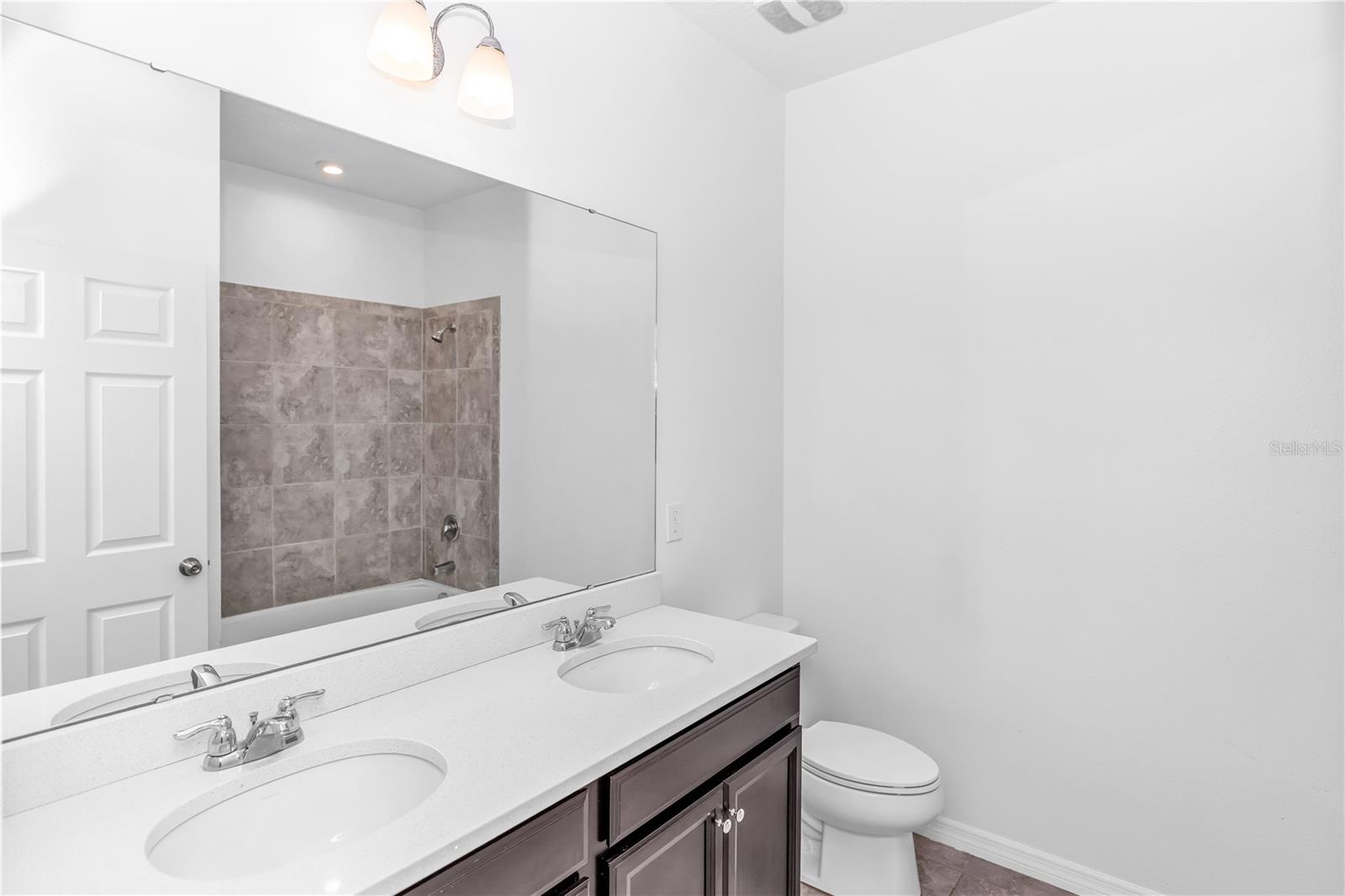 Image 25 of 70 For 3427 Stonegate Drive