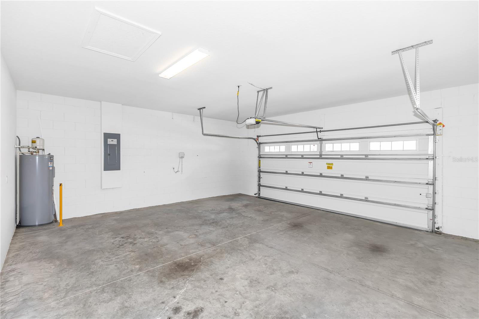 Image 33 of 70 For 3427 Stonegate Drive