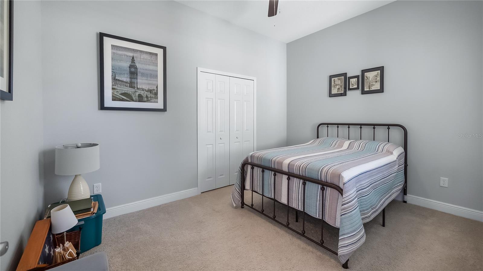 Image 21 of 39 For 2003 Winnipeg Way