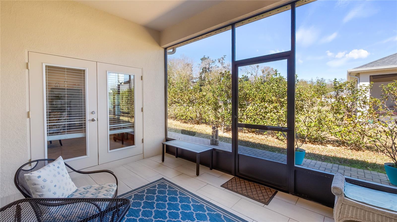 Image 26 of 39 For 2003 Winnipeg Way