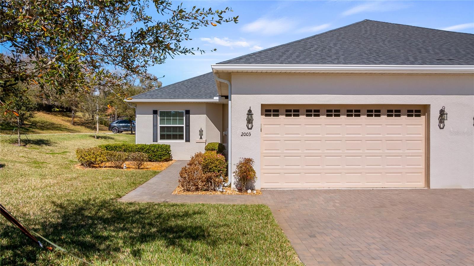 Image 29 of 39 For 2003 Winnipeg Way