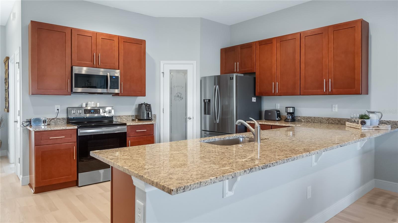 Image 5 of 39 For 2003 Winnipeg Way