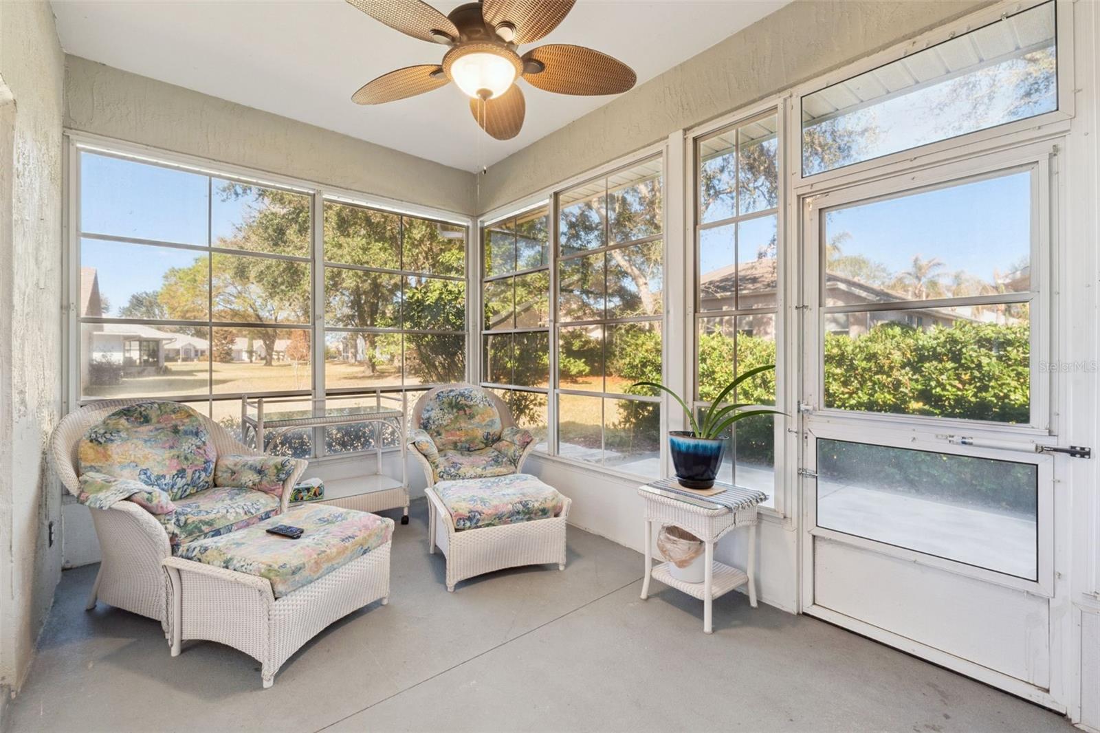 Image 25 of 93 For 26842 Forest Hills Street