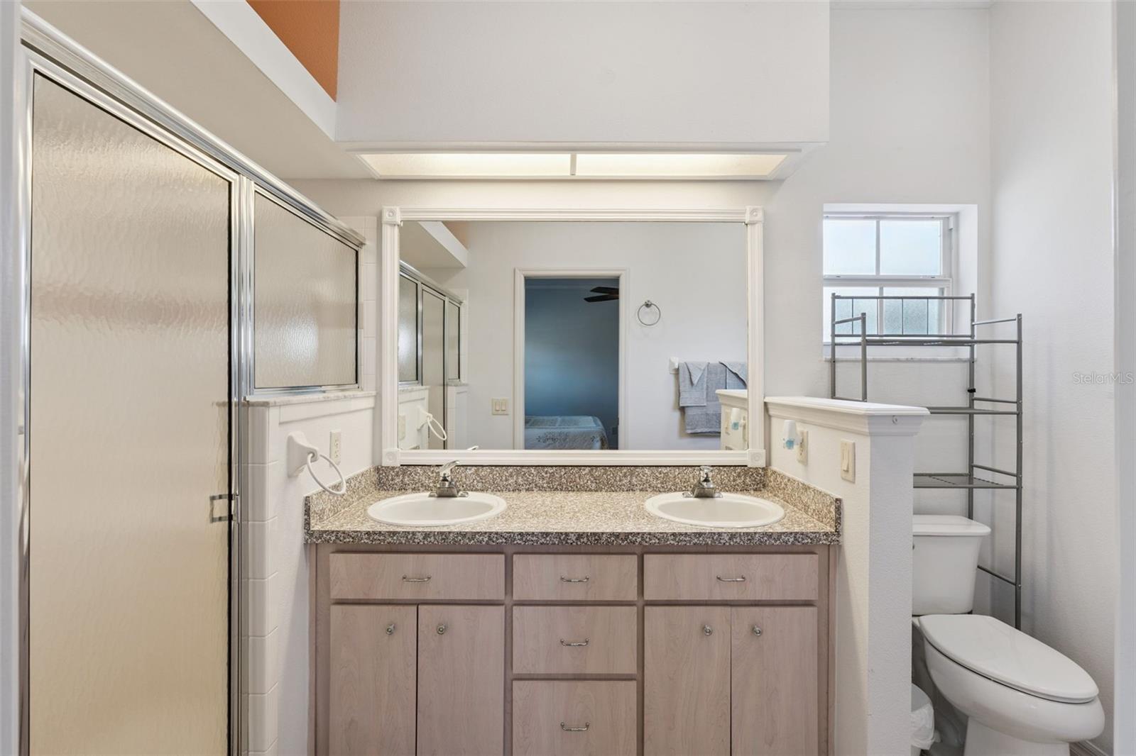 Image 34 of 93 For 26842 Forest Hills Street